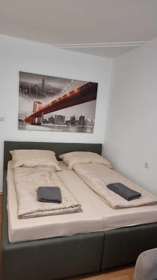 Premier Triple Room Mz Viyana